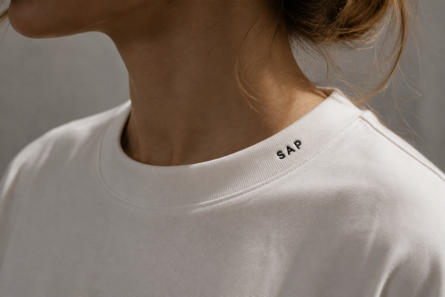 SAP Employee Edition collar detail